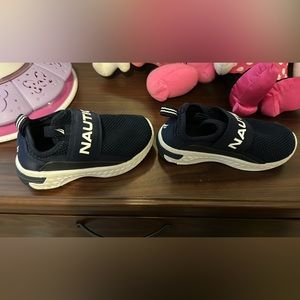 Nautica navy blue shoes size 8